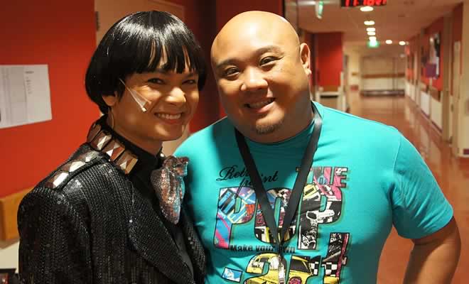 Chew with Goh Boon Teck, director of the musical "881" (Photo courtesy of Dennis Chew)