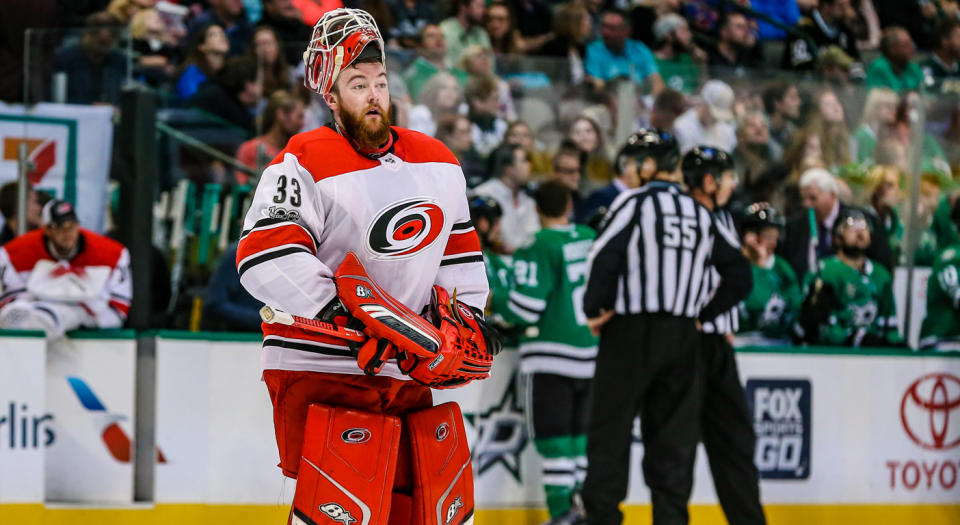 Scott Darling needs to be better if the Carolina Hurricanes are going to make good use of their underlying numbers. (Photo by Matthew Pearce/Icon Sportswire via Getty Images)