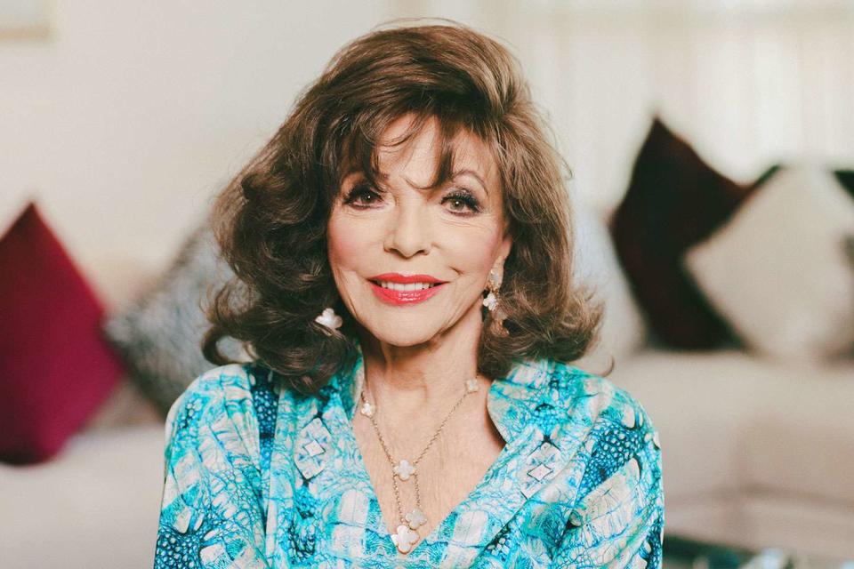 <p>Ryan Pfluger/The New York Times</p> Joan Collins in her apartment in Beverly Hills, Calif. on March 22, 2022