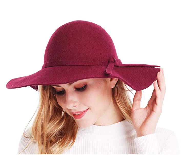 Stay warm and keep the sun out of your eyes with this wide brim hat. Find it for $20 on <strong><a href="https://amzn.to/2qBtP0T" target="_blank" rel="noopener noreferrer">Amazon</a></strong>.