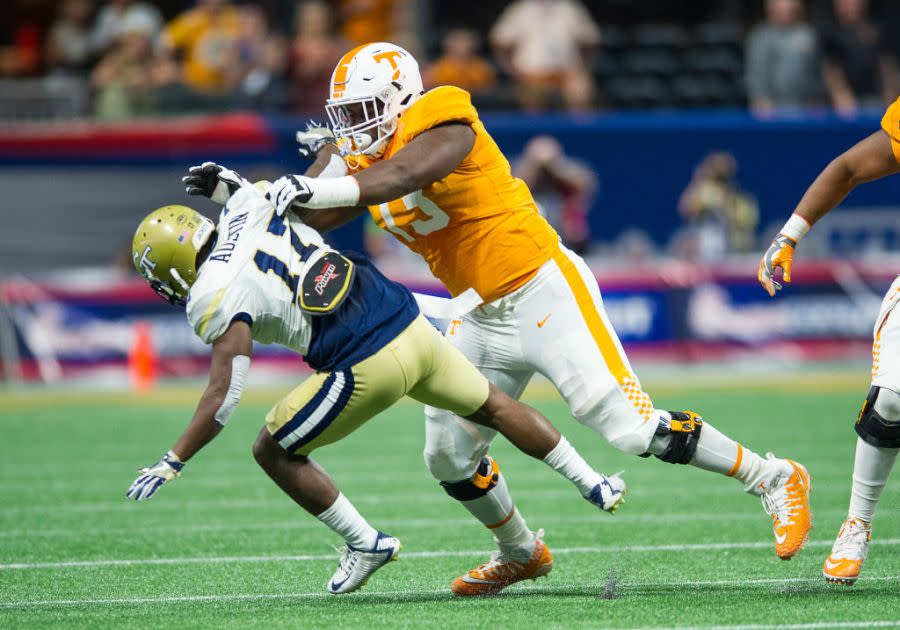 ATLANTA, GA – SEPTEMBER 04: Tennessee Volunteers offensive lineman Trey Smith (73) blocking Georgia Tech Yellow Jackets defensive back Lance Austin (17) during a game between the Tennessee Volunteers and Georgia Tech Yellow Jackets on September 4, 2017, at Mercedes-Benz Stadium in Atlanta, GA. (Photo by Bryan Lynn/Icon Sportswire via Getty Images)