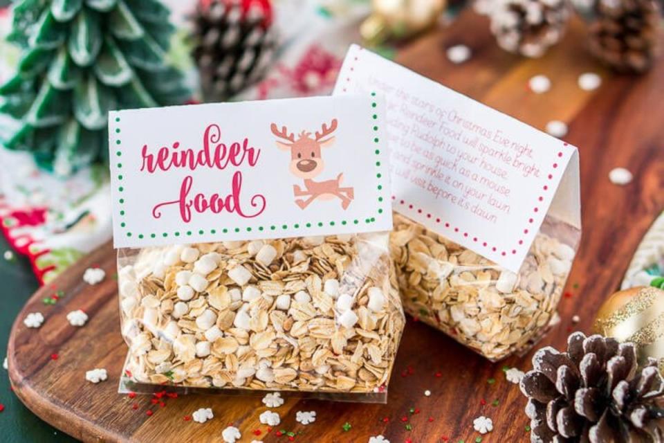 <p>Sugar & Soul</p><p>An animal-safe version, this can be sprinkled on the lawn to help guide Santa and his team!</p><p><strong>Get the recipe: <a href="https://www.sugarandsoul.co/magic-reindeer-food-recipe-poem/" rel="nofollow noopener" target="_blank" data-ylk="slk:Reindeer Food with Oats;elm:context_link;itc:0;sec:content-canvas" class="link ">Reindeer Food with Oats</a></strong></p>