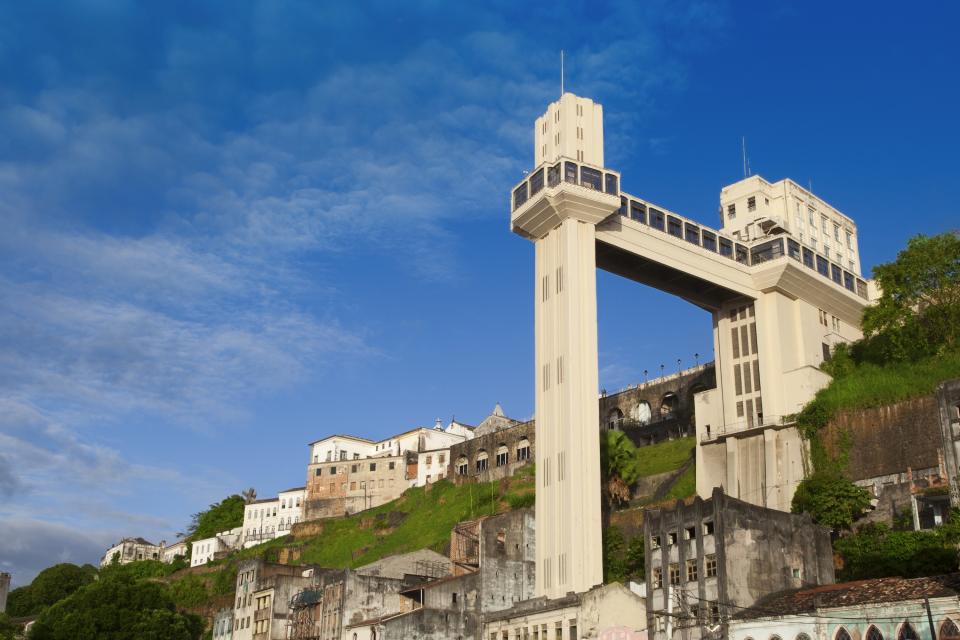 We applaud the fact that Elevador Lacerda, Brazil's first elevator, dates from 1869, and was rebuilt in 1930 in its current incarnation. That doesn't mean we think the design is exceptional. In fact, it's in need of another makeover.