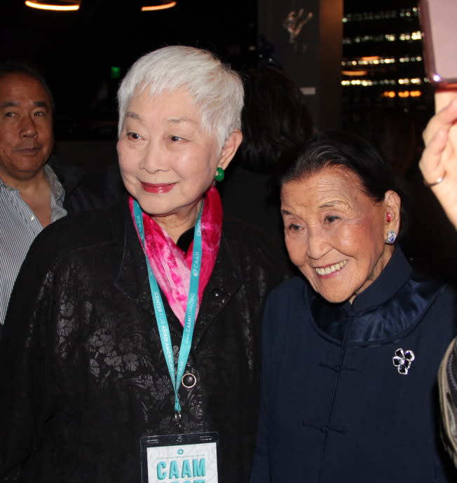 92歲的盧燕（左）和99歲的江孫芸，已經是認識了超過半世紀。（記者李晗 / 攝影）