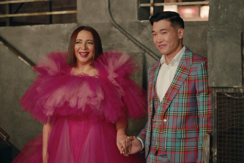 Maya Rudolph and Joel Kim Booster star in "Loot." Photo courtesy of Apple TV+