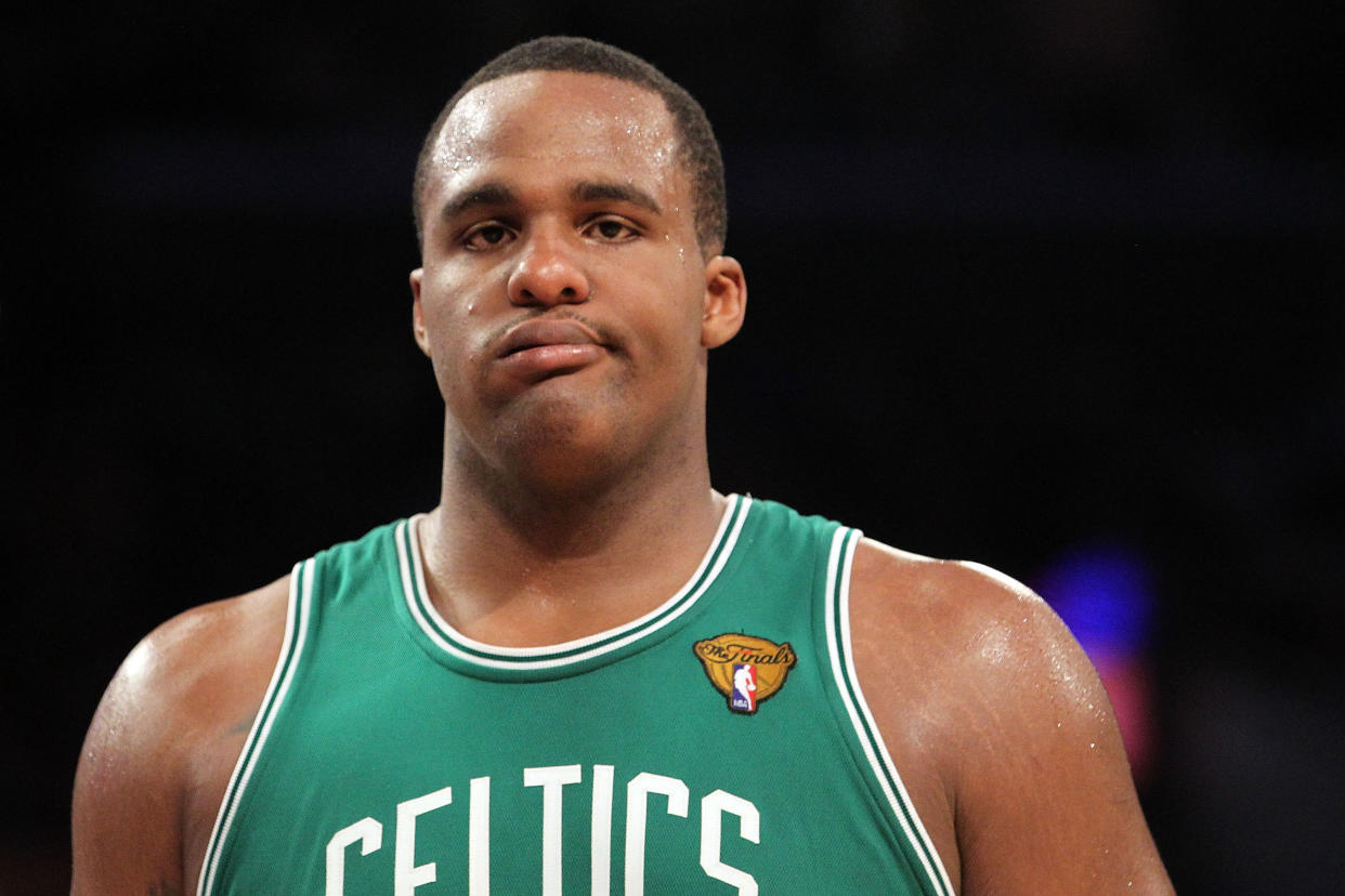 Glen Davis during the 2010 NBA Finals. (Ronald Martinez/Getty Images)