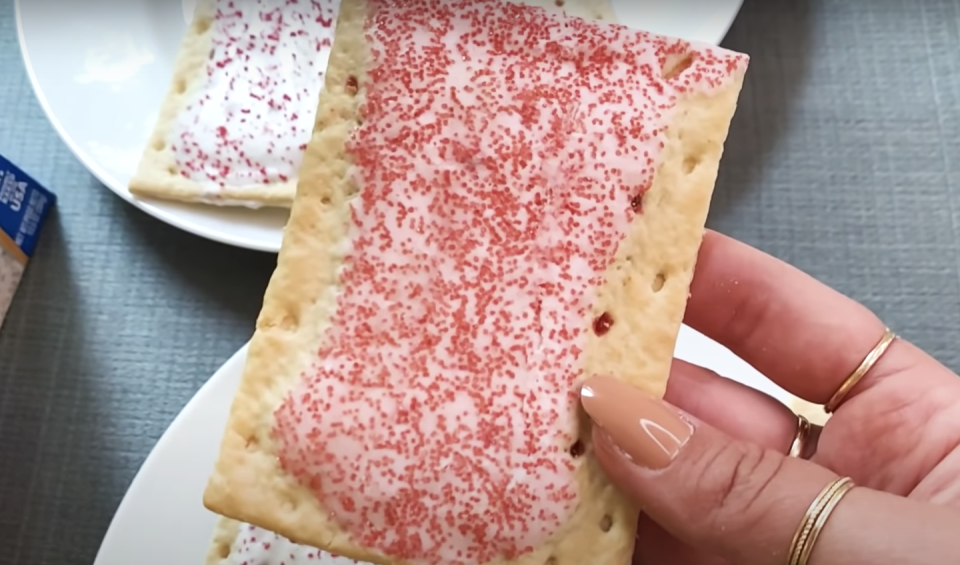 15) Frosted Cherry Pop-Tart