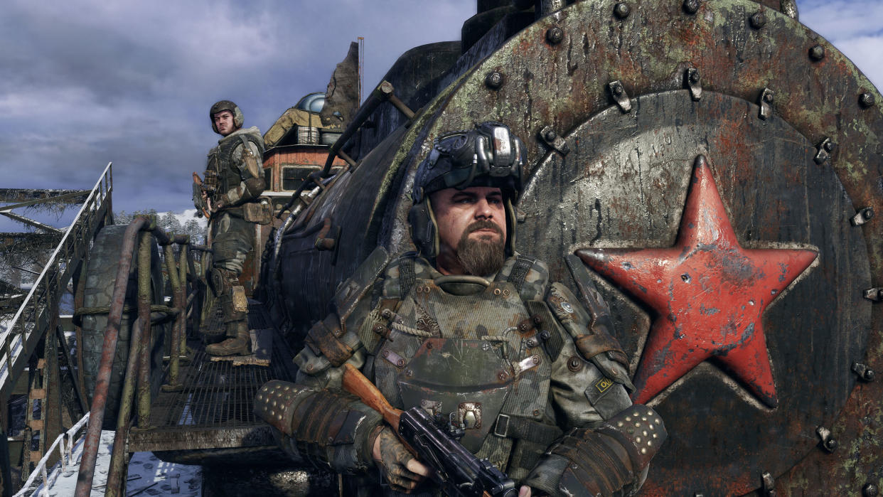  Metro Exodus screenshot - Spartan standing in front of the Aurora train. 