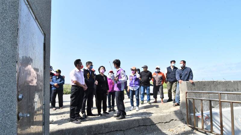 改善彰化大城鄉淹水　加設防汛擋板、抽水機防洪利器