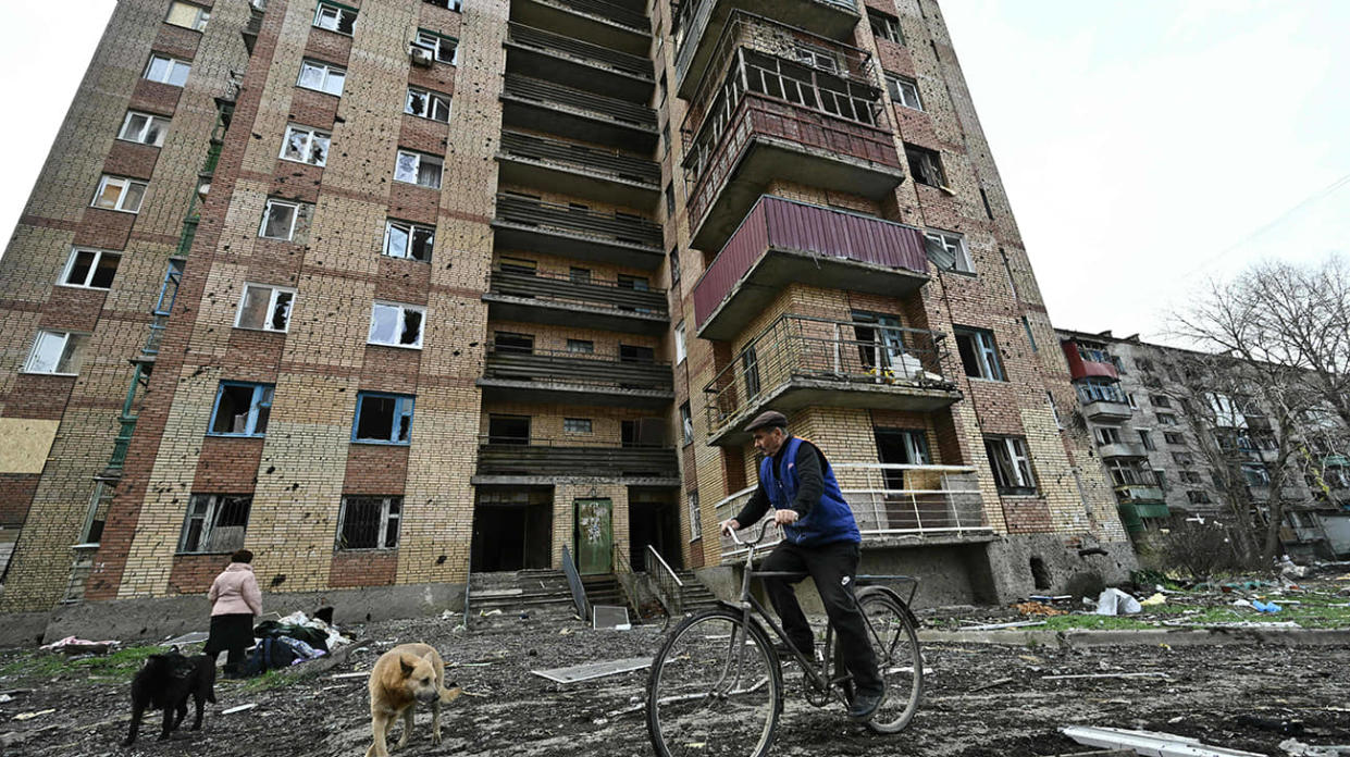 Damaged house in Ukraine. Stock photo: Getty Images