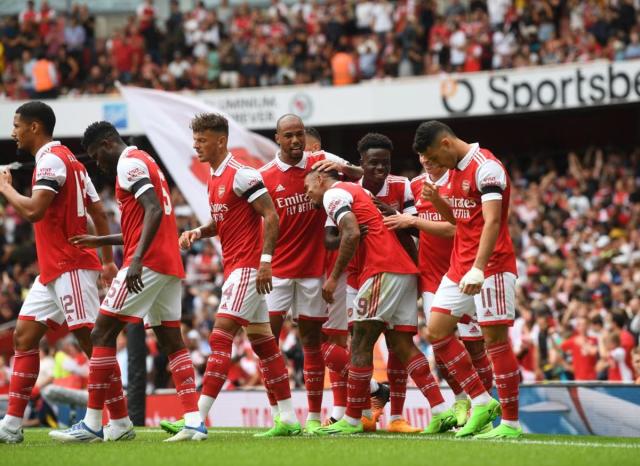 Arsenal goalkeeper Aaron Ramsdale kicked by fan after North London derby  win over Tottenham - ABC News