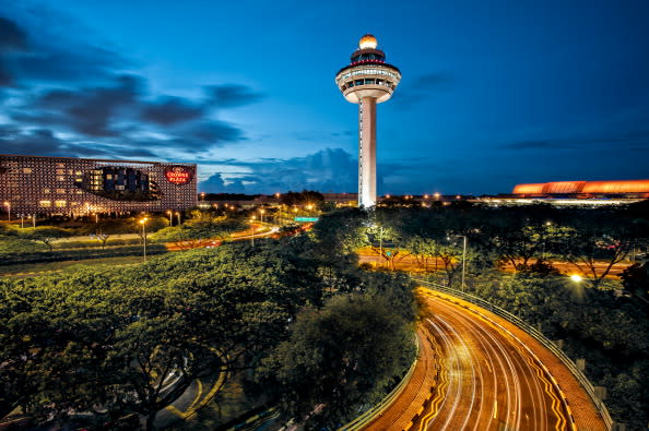 <p><b>1. Changi International Airport, Singapore</b></p>