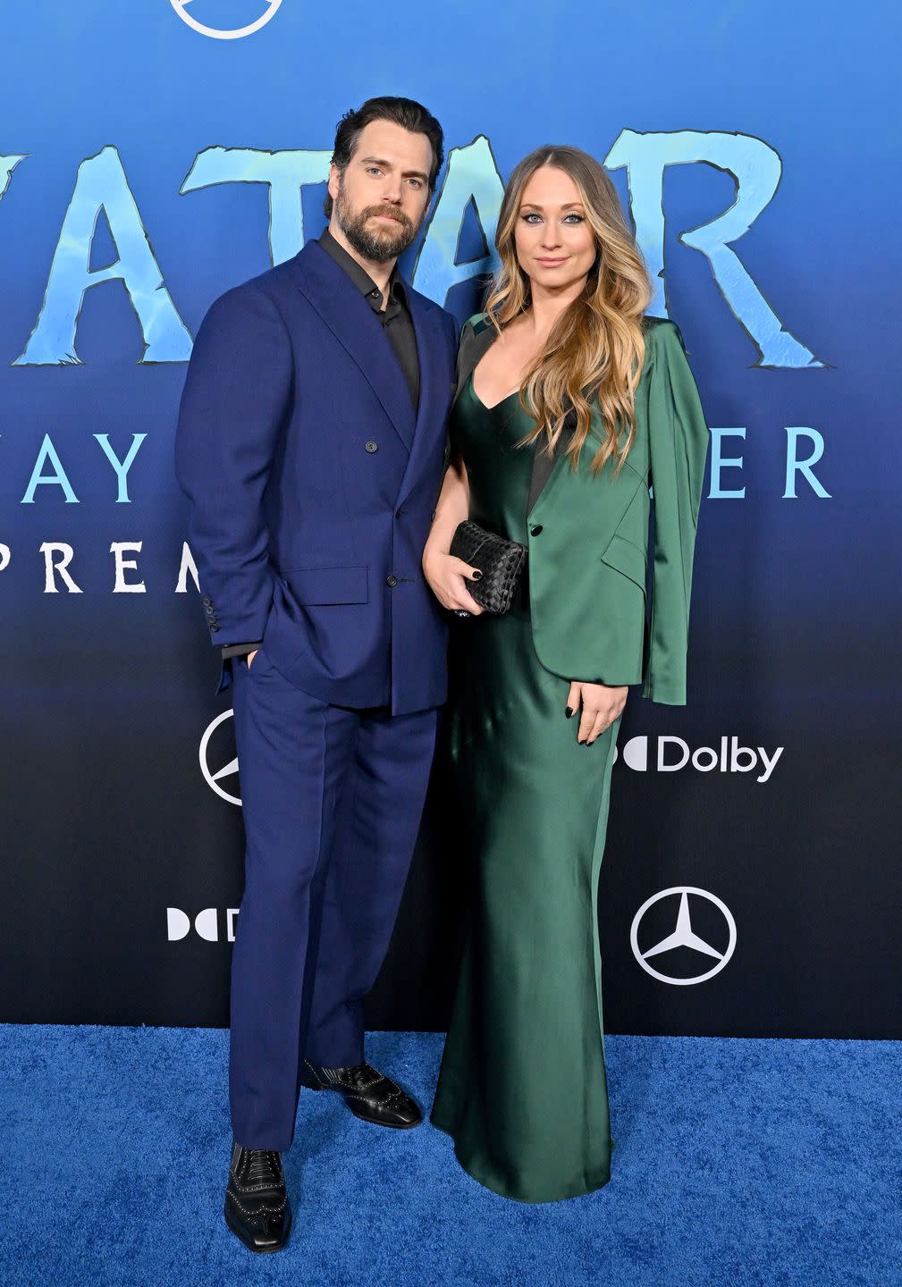 natalie viscuso and henry cavill at the avatar 2 premiere