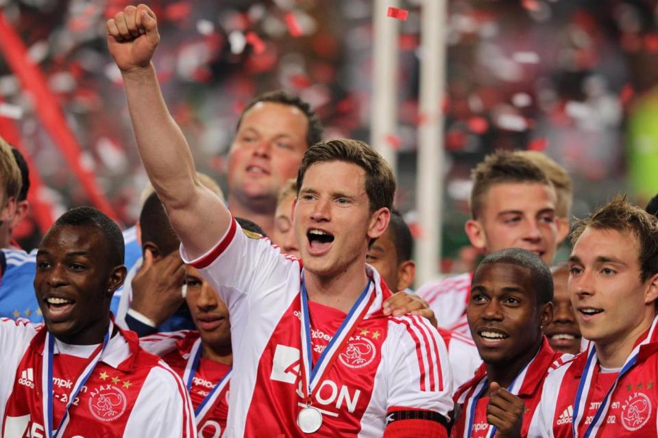 Former Amsterdammer: Jan Vertonghen celebrates winning the 2012 Eredivisie title