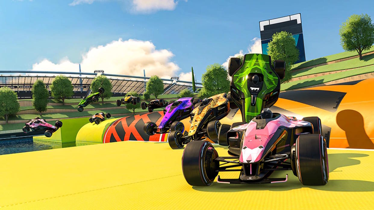  Trackmania. 