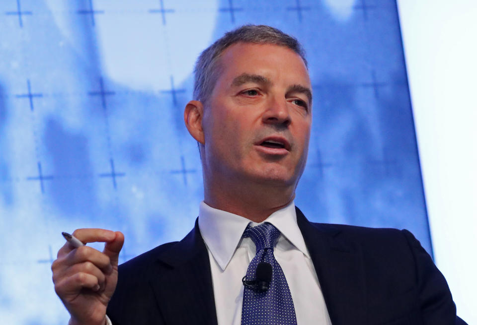 Hedge fund manager Daniel Loeb speaks during a Reuters Newsmaker event in Manhattan, New York, U.S., September 21, 2016. REUTERS/Andrew Kelly