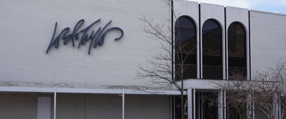 Lord & Taylor is a department store in the United States, Oak Brook, IL April 22, 2018