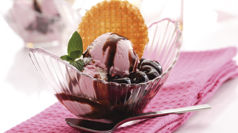 ice cream with Amarena cherries