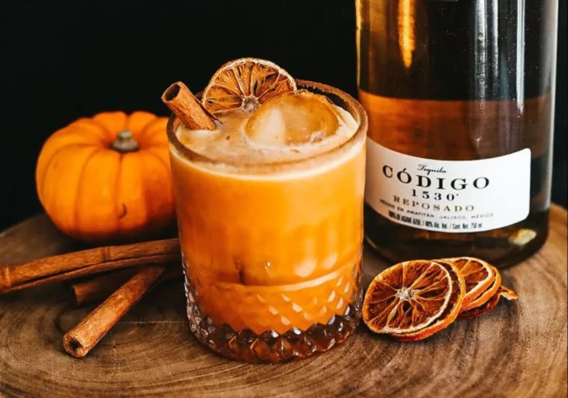 <p>Codigo</p><p>Margarita lovers in search ofa a fresh fall spin on their favorite cocktail will obviously love this <strong>Pumpkin Pie Margarita</strong>, that's half drink, half dessert.</p><p><strong>Get the recipe: <a href="https://parade.com/1285738/kelli-acciardo/pumpkin-pie-margarita/" rel="nofollow noopener" target="_blank" data-ylk="slk:Pumpkin Pie Margarita;elm:context_link;itc:0;sec:content-canvas" class="link rapid-noclick-resp">Pumpkin Pie Margarita</a></strong></p>