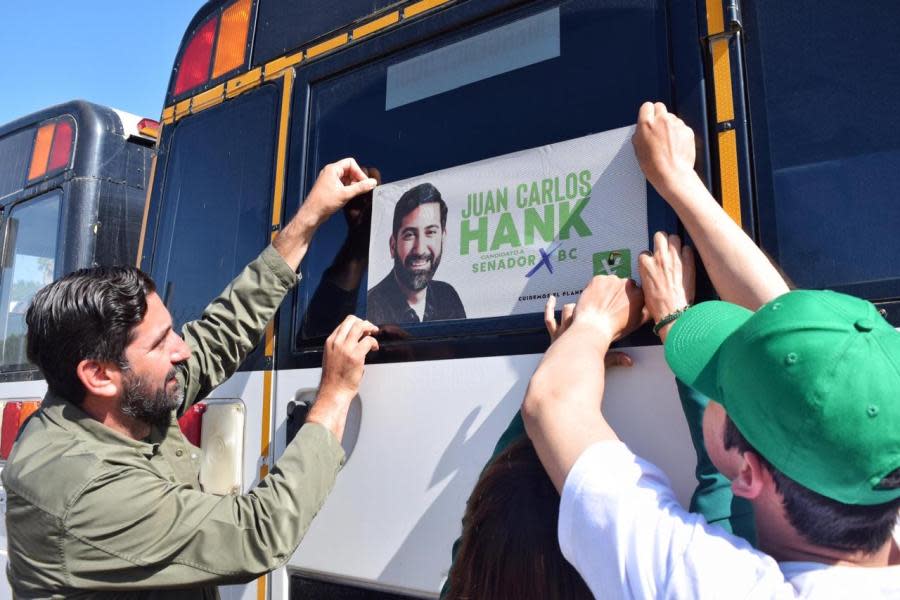 Juan Carlos Hank Krauss visita unión de transportistas en Tecate 