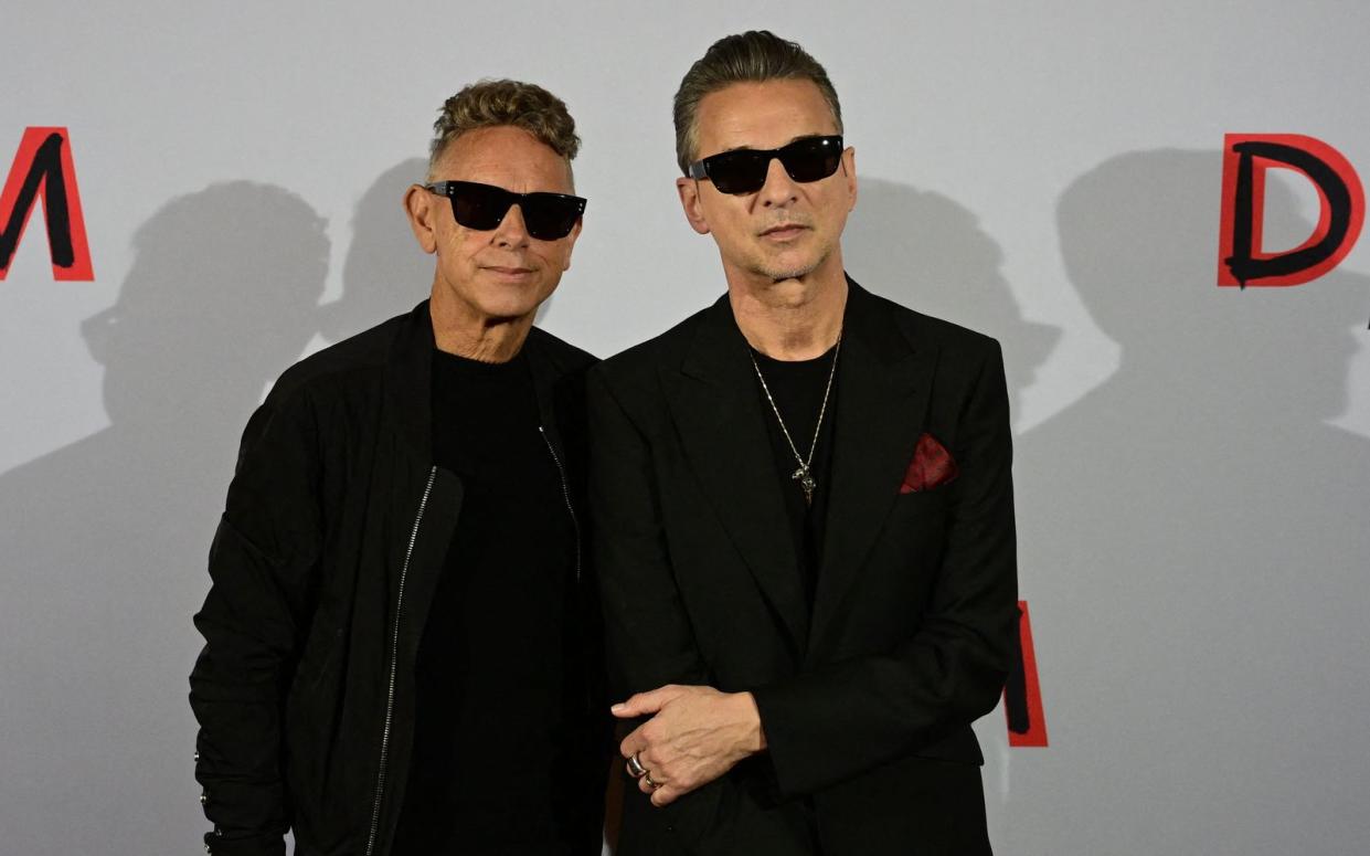 Neues Album und Welttournee 2023: Martin Gore (links) und Dave Gahan machen als Depeche Mode weiter. (Bild: John MacDougall/AFP via Getty Images)