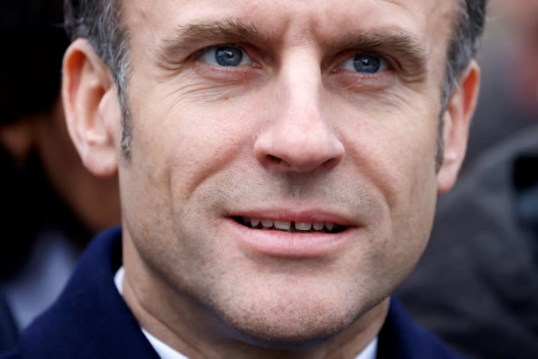 Le président français Emmanuel Macron assiste à la cérémonie d'inauguration du village olympique de Paris 2024 à Saint-Denis, au nord de Paris, le 29 février 2024 (Ludovic MARIN)
