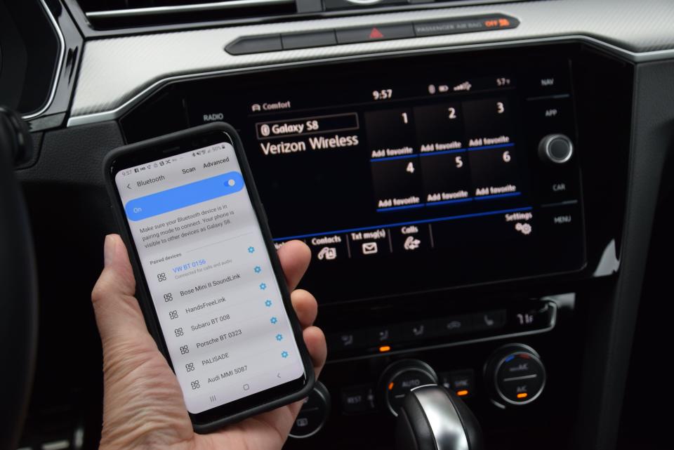 Syncing a phone in the VW Arteon's Car-Net system.