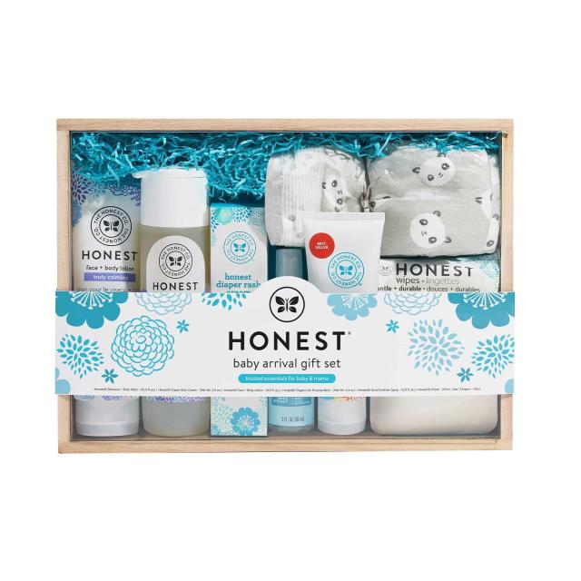 The Honest Company Baby Arrival Gift Set | Newborn Essentials Welcome Box |  Diapers, Wipes, Personal Care, Diaper Rash Cream