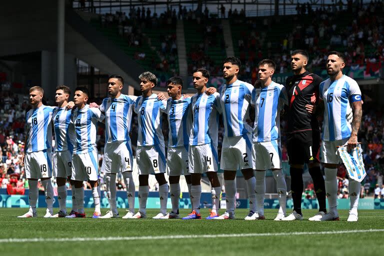 La formación argentina, antes del partido ante Marruecos, que terminó desnaturalizado