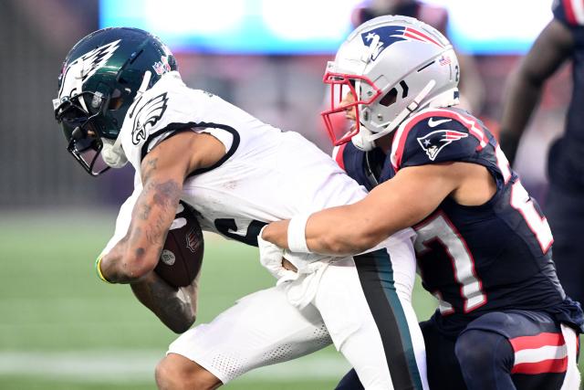 Eagles PFF grades: Best and worst from 25-20 win over Patriots in