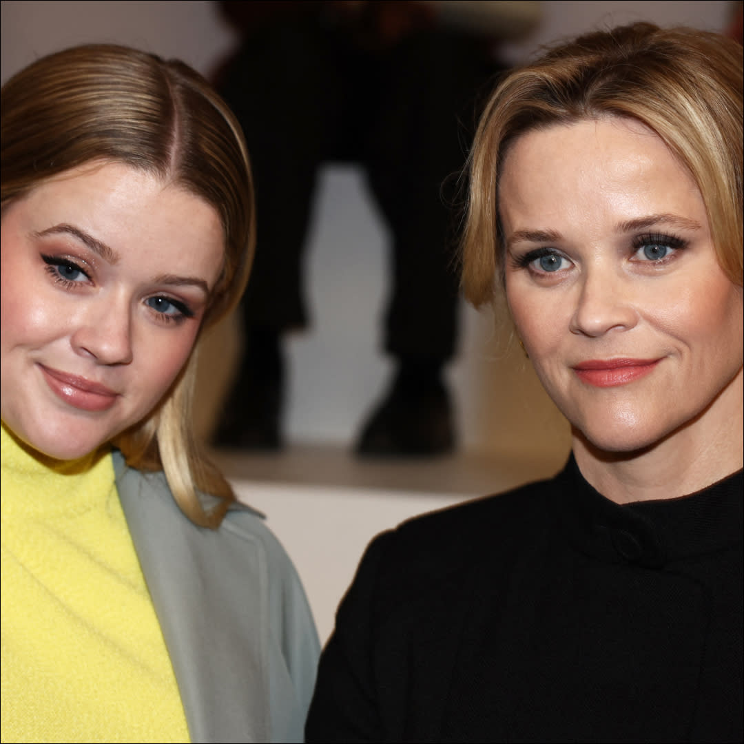  Reese Witherspoon and Ava Philippe. 