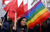 <p>Supporters of the anti-fascist coalition march through the downtown marking Poland’s Independence Day, in Warsaw, Poland, Saturday, Nov. 11, 2017. (Photo: Alik Keplicz/AP) </p>