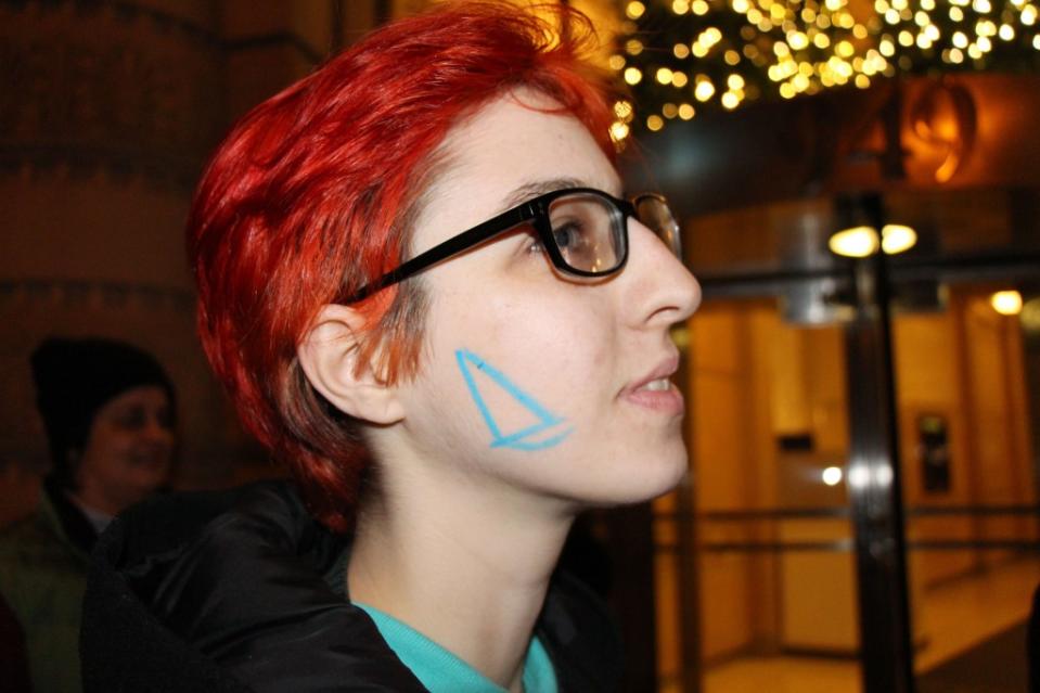 Glow Sticks Prove the Math Theorem behind the Famous Flatiron Building