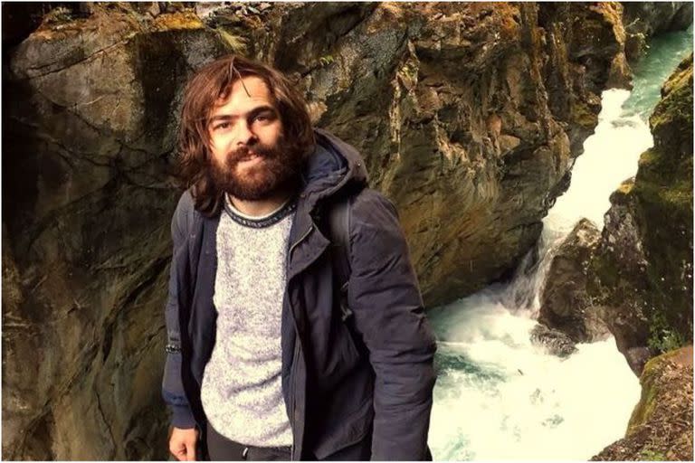 Peter Lanzani de vacaciones