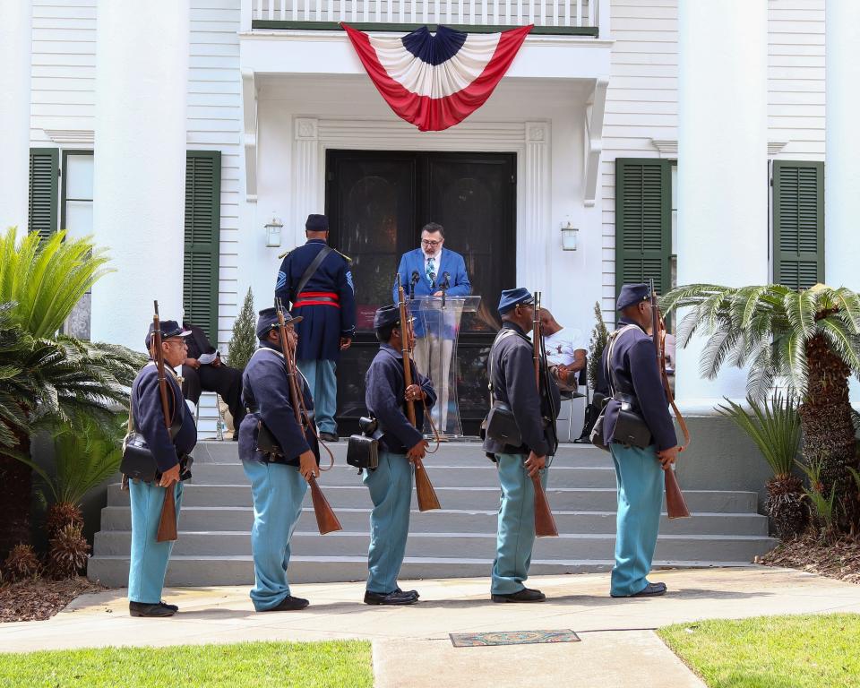 Hundreds of Tallahassee locals gather at the Knott House Museum on May 20 to celebrate the emancipation declared in 1865. Locals enjoyed a reading from Dr. Larry Rivers for the keynote speech. Other festivities such as catered food and free admission to local museums was accompanied by the reading and reenactment of the emancipation proclamation.