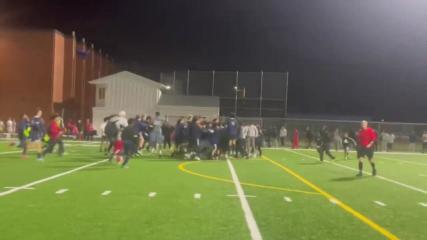 Watch Des Moines Roosevelt celebrate thrilling win over Des Moines Hoover in penalty kicks