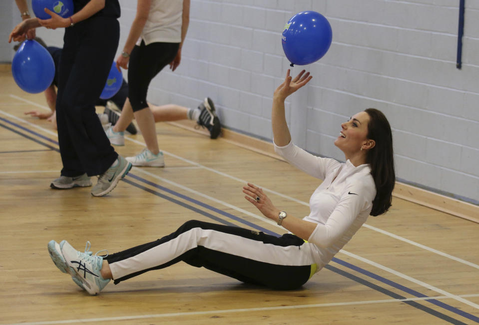 Britain's Catherine, Duchess of Cambridge takes part in a tennis workshop with Andy Murray's mother Judy at Craigmount High School in Edinburgh, Scotland, Britain, February 24, 2016.   REUTERS/Andrew Milligan ROYALS TPX IMAGES OF THE DAY 