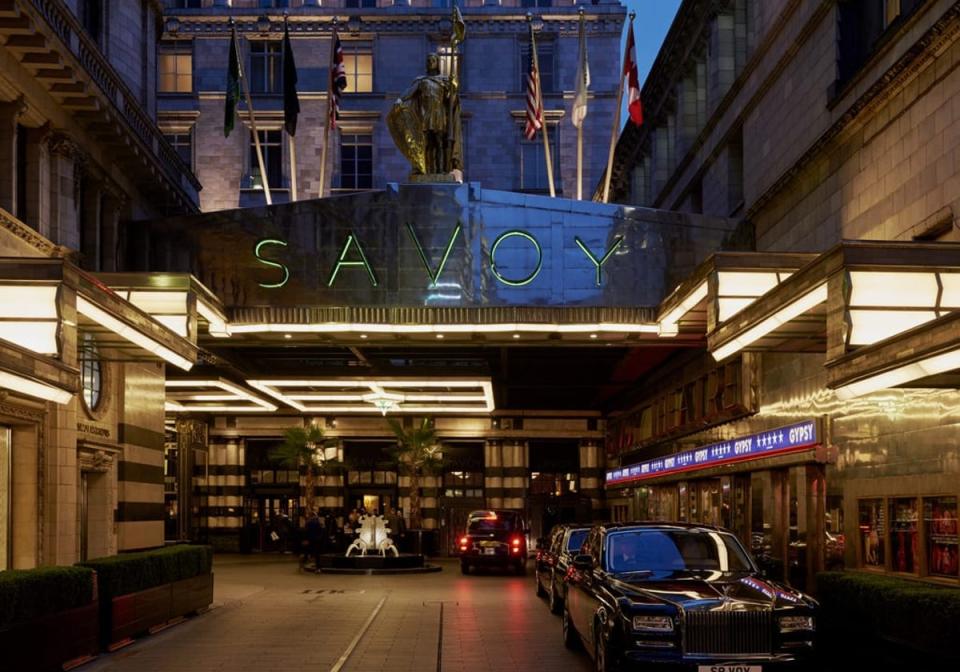 The Savoy’s entrance driveway provides an elegant welcome to London (The Savoy)