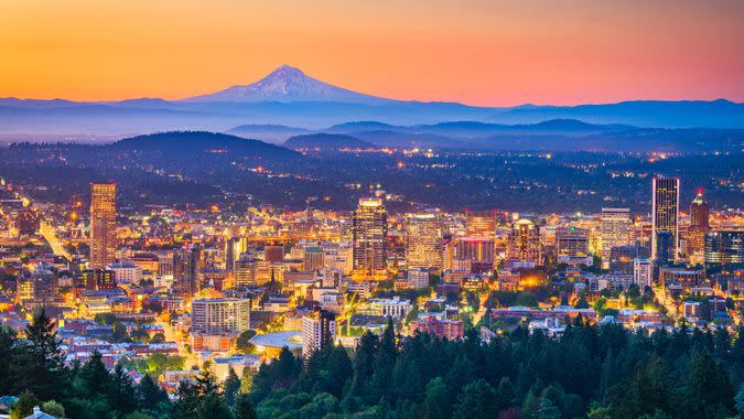 Portland, Oregon, USA skyline at dusk with Mt.