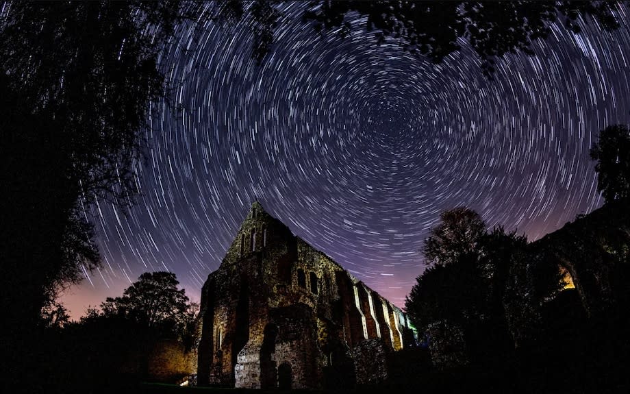 Draconids meteor shower 2022 uk when what date peak other key UK dates october december