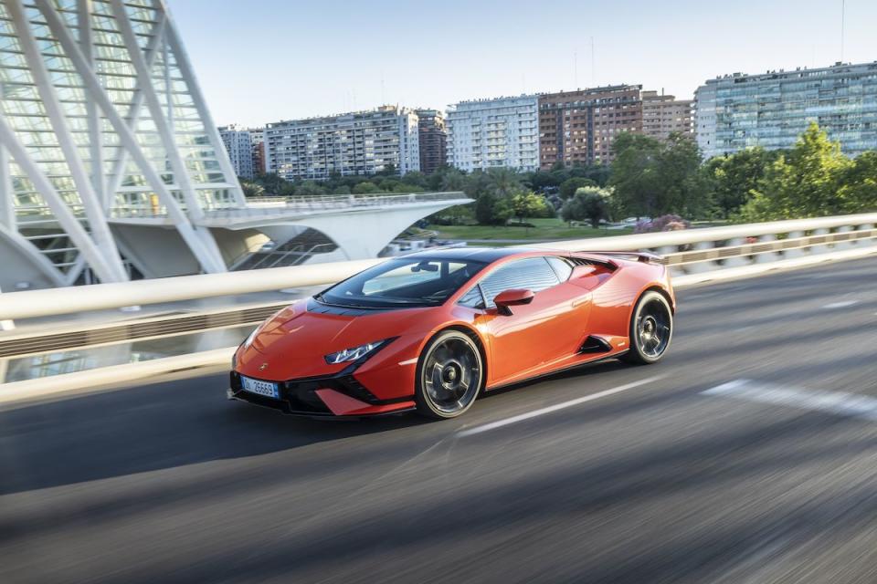 2023 Lamborghini Huracán Tecnica - Photos From Every Angle