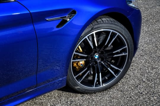 生而不凡 全新BMW M5正式在台上市