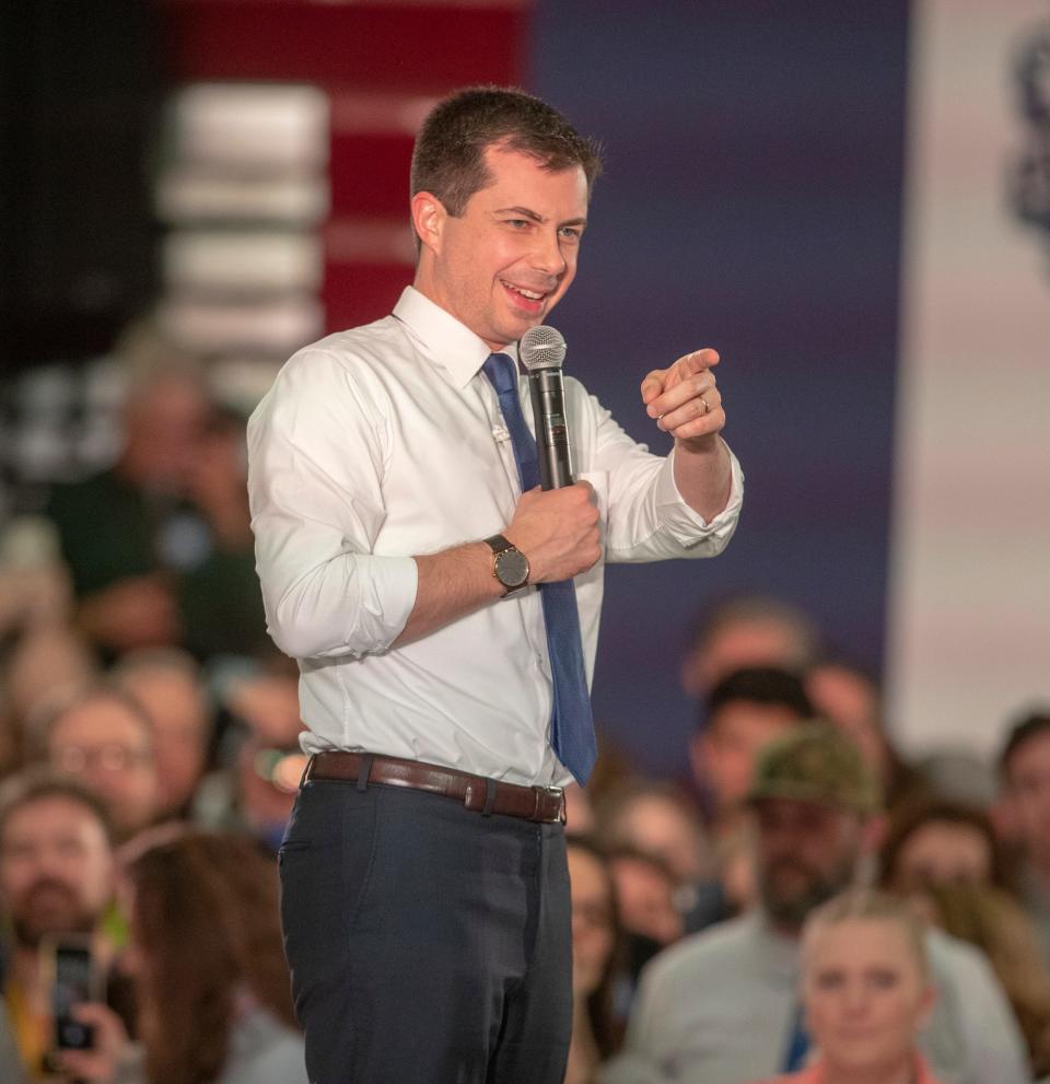 Pete Buttigieg campaigned at Lincoln High School in Des Moines, Iowa, Sunday, Feb. 2, 2020. The event is in advance of Monday's Iowa Democratic caucuses, the first event as the party chooses their nominee for president.