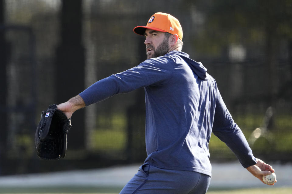 Justin Verlander has not pitched for the Astros this season due to right shoulder inflammation. (AP Photo/Jeff Roberson, File)