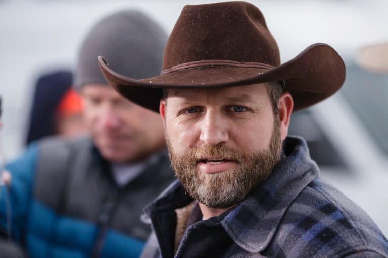 Ammon Bundy, who was among a dozen people arrested last month, has called for the last four holdouts to leave the Malheur National Wildlife Refuge peacefully