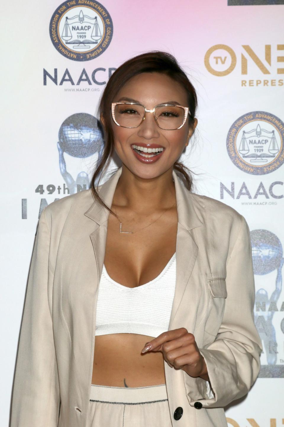 Jeannie Mai at arrivals for The 49th NAACP Image Awards Nominees’ Luncheon, The Beverly Hilton Hotel, Beverly Hills, CA December 16, 2017. Photo By: Priscilla Grant/Everett Collection