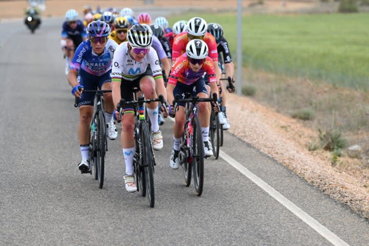 Annemiek van Vleuten was one of five Movistar riders to make the front group