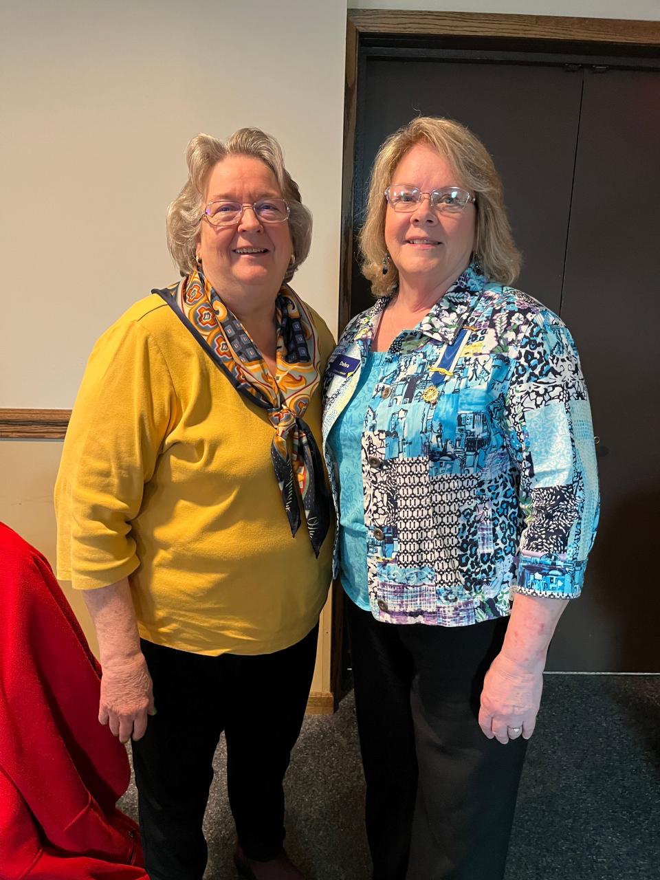 Joyce Kuss, left, vice president of the Jane Bain Chapter of National Society of Daughters of the American Revolution, with Debra Fendler, a genealogist with Stark County Library.