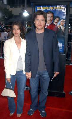 Jason Bateman and wife Amanda Anka at the Hollywood premiere of Dreamworks' Anchorman