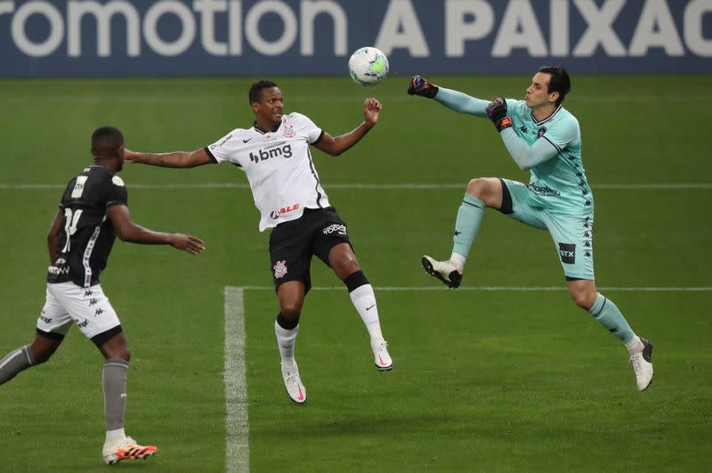 Brasileiro Championship - Corinthians v Botafogo